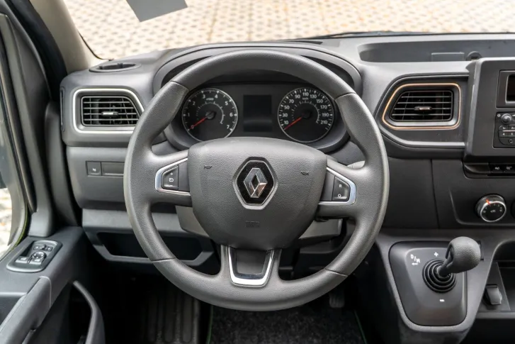 Fahrzeugbild Ahorn Camp Van 550 *Automatik*Kamera*Außendusche #9