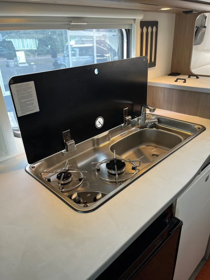 Fahrzeugbild Carado V 337 Navi,AT,TV,Solar Top gepflegt #13