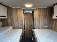 Fahrzeugbild Eura Mobil Integra Line GT 726 EF Comfort Dachklima+Backo. #28
