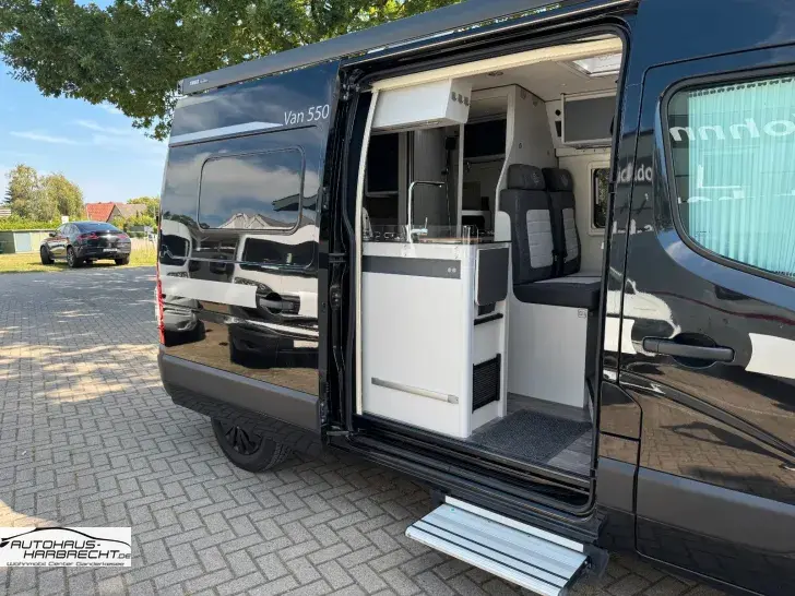 Fahrzeugbild Ahorn Camp Van 550-Allwetter-Solar-Radtr.-Küche #15