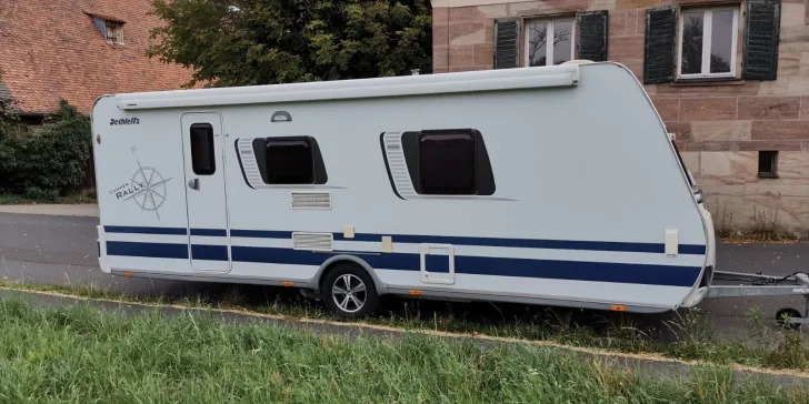 Fahrzeugbild Dethleffs Camper 560 SK Edition sehr gut gepflegt, wenig gefah #1