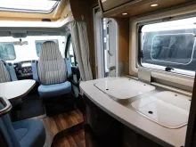 Fahrzeugbild Hymer Exsis-t 414 Fahrradlift, Radio+Kamera, GFK-Dach #12