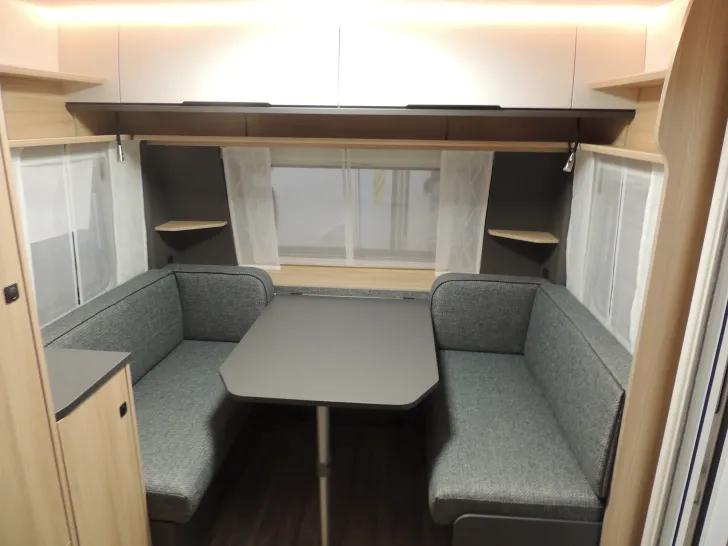 Fahrzeugbild Fendt Apero Activ 465 GE "Modell 2027" #4