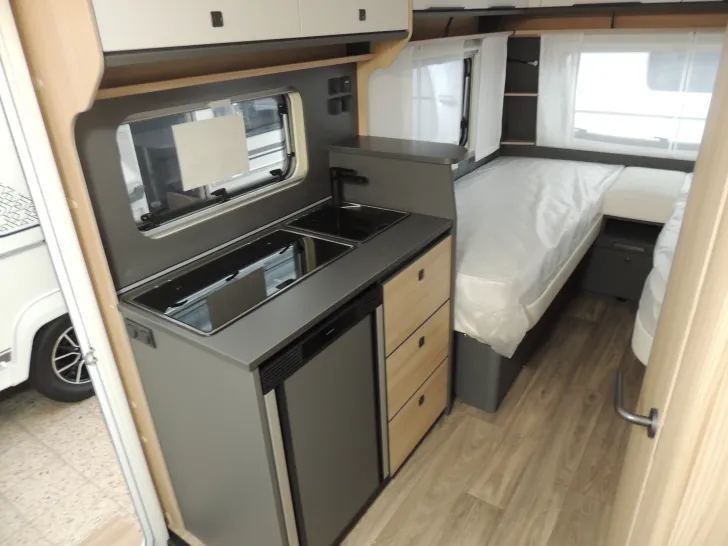 Fahrzeugbild Fendt Apero Activ 465 GE "Modell 2027" #6