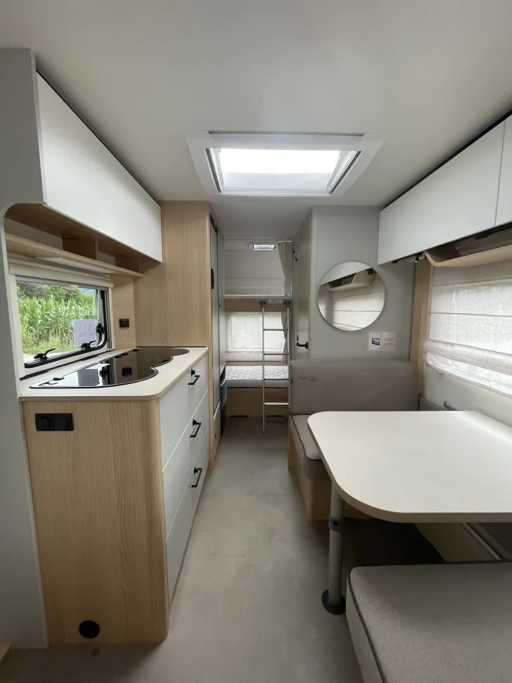 Fahrzeugbild LMC Style 490 K #23