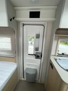 Fahrzeugbild LMC Style 490 K #24
