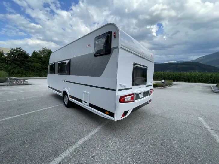 Fahrzeugbild LMC Style 490 K #9