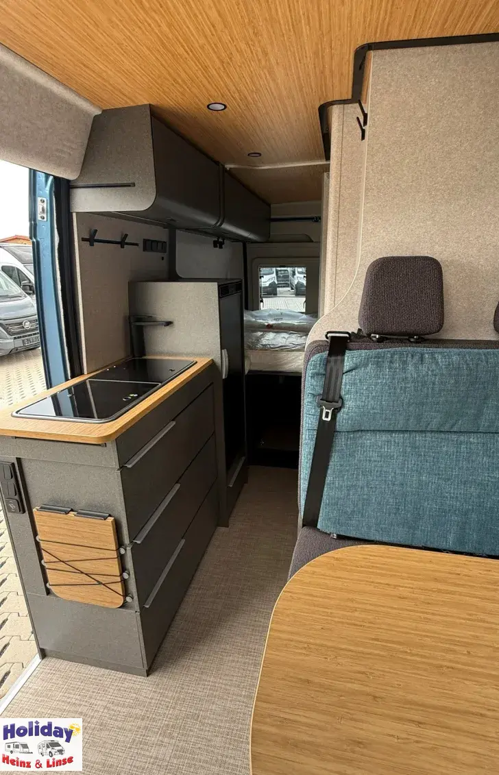 Fahrzeugbild Hymer Camper Van Redwood 600 140 PS Automatik #8