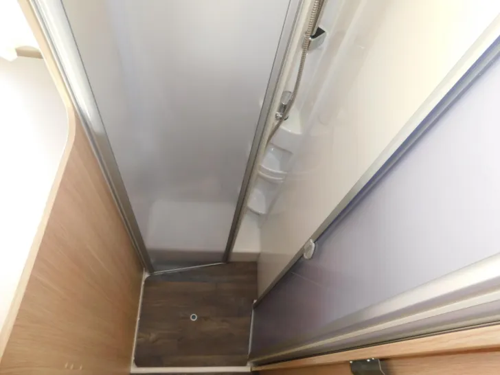 Fahrzeugbild Sunlight T 68 Hubbett,Markise,SAT-Anlage,Klimaanlage #23