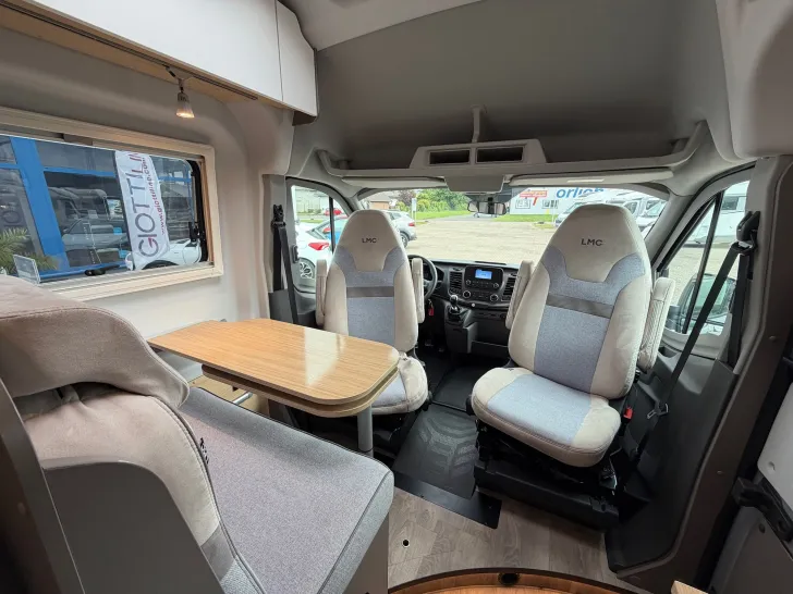 Fahrzeugbild LMC Innovan 590, SAT, TV, Solar, AHK #22