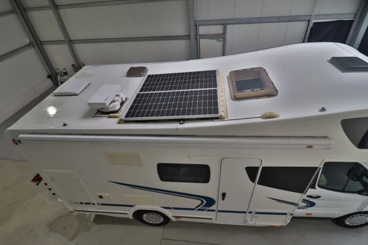 Fahrzeugbild Chausson Flash C626/ETTAGENBETTEN/6 Schlafplätze / TOP #5