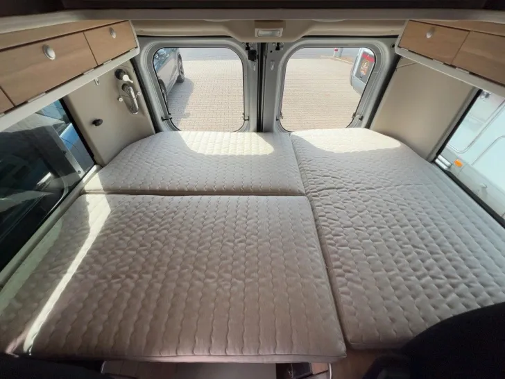 Fahrzeugbild Hymer Sydney/Aufstelldach/Markise/Festbett #10