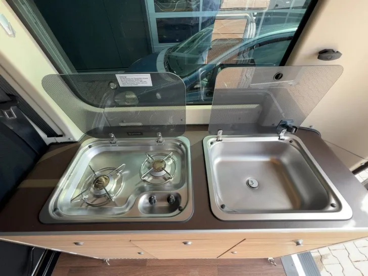 Fahrzeugbild Hymer Sydney/Aufstelldach/Markise/Festbett #14