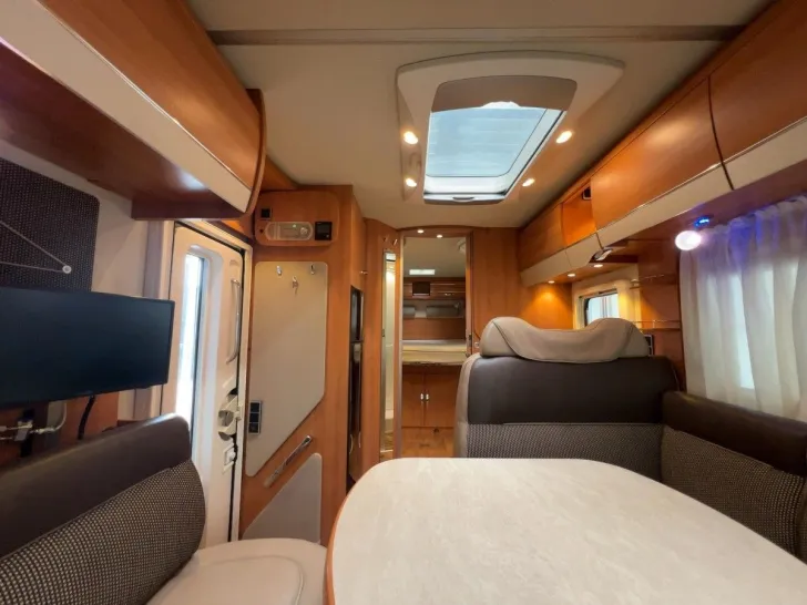 Fahrzeugbild Hymer T 698 CL/1.Hand/Queensbett/Garage/Klima/Solar #11
