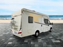 Fahrzeugbild Carado T 348/Festbett/2xKlimaanlage/Markise/Euro6 #4