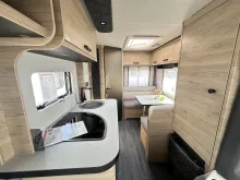 Fahrzeugbild Weinsberg CaraOne 390 QD Edition Hot #10