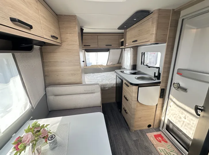 Fahrzeugbild Weinsberg CaraOne 390 QD Edition Hot #6