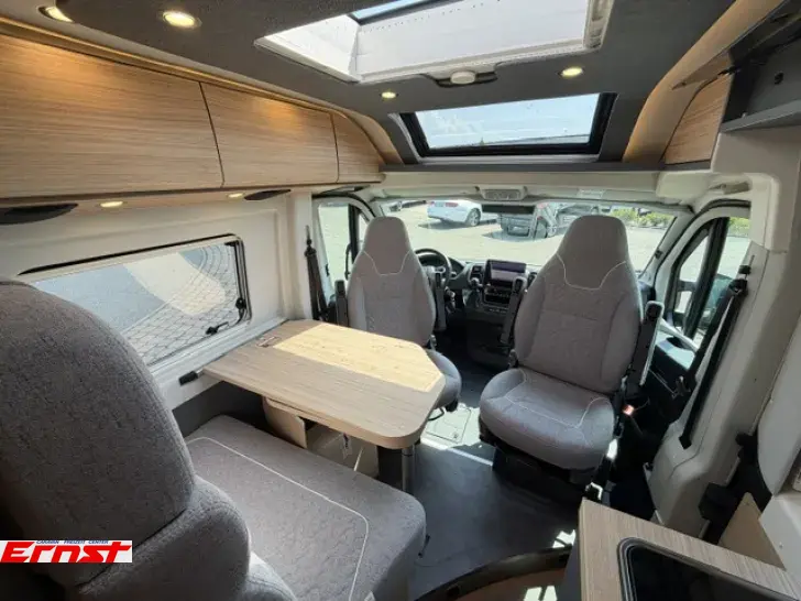 Fahrzeugbild Malibu Van First Class - Two Rooms 640 LE RB charming GT skyview #8