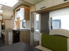 Fahrzeugbild Bürstner Averso Plus 510 TK Mover, Sackmarkise, Autark #8