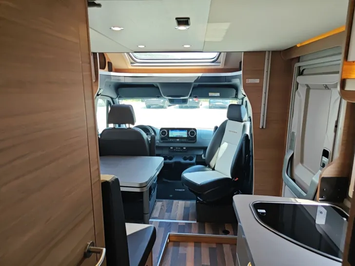 Fahrzeugbild Weinsberg CaraCompact Suite MB EDITION PEPPER 640 MEG #20