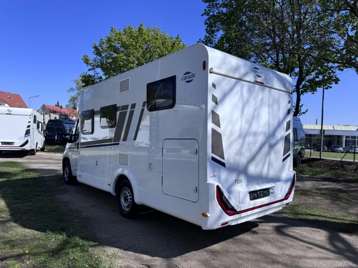 Fahrzeugbild Carado T328 *140PS*Automatik*5. Sitzplatz*Hubbett* #6