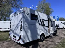 Fahrzeugbild Carado T328 *140PS*Automatik*5. Sitzplatz*Hubbett* #7