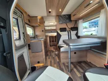 Fahrzeugbild Weinsberg CaraCompact Suite 640 MEG MB EDITION [PEPPER] #14
