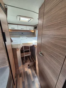 Fahrzeugbild Weinsberg CaraCompact Suite 640 MEG MB EDITION [PEPPER] #24
