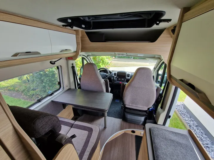 Fahrzeugbild Knaus BoxLife Pro 600 STREET (Peugeot) 60 Years mit Aufstelldach #5