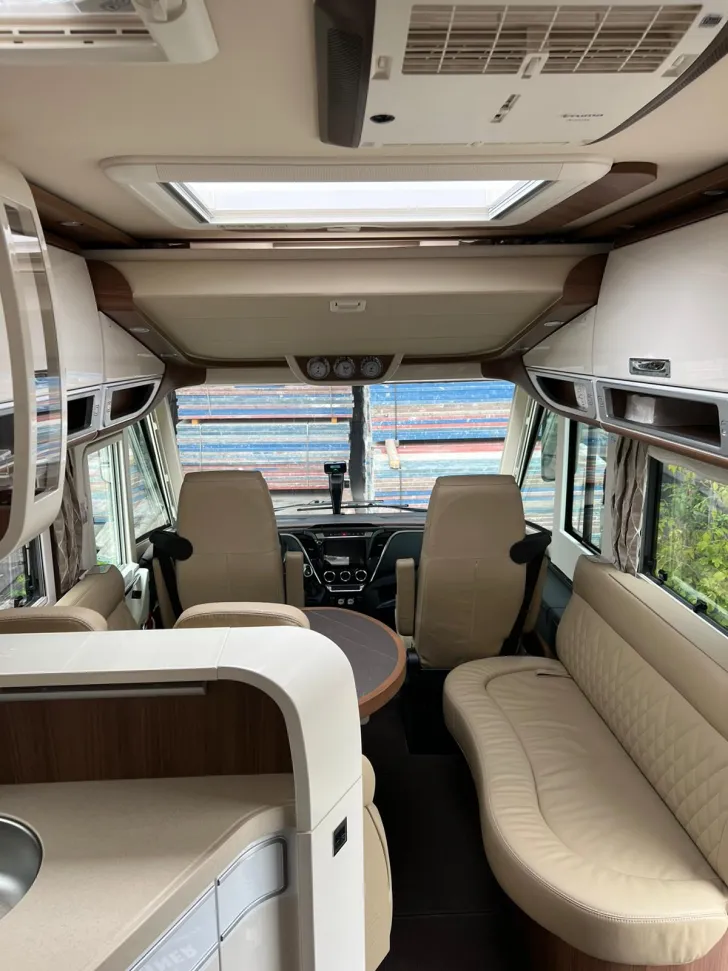 Fahrzeugbild Carthago chic s-plus I 61 XL LE #5