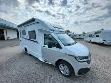 Frontal Vorne Weinsberg X-CURSION VAN 500 LT EDITION [PEPPER]