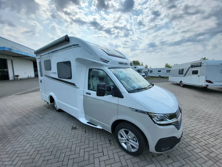 Frontal Vorne Weinsberg X-CURSION VAN 500 LT EDITION [PEPPER]