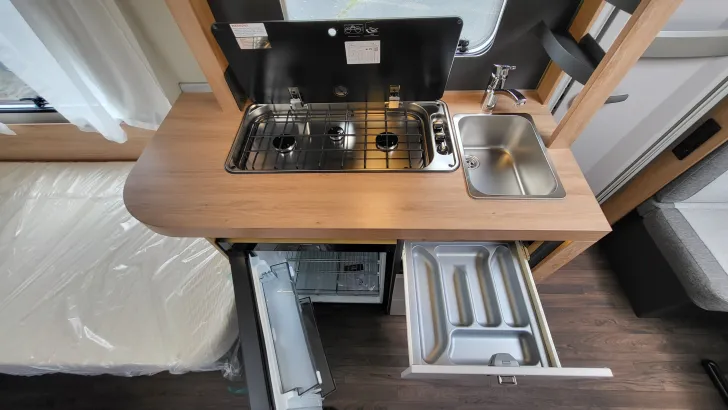 Etagenbetten Knaus Sport 460 EU Mover/Markise