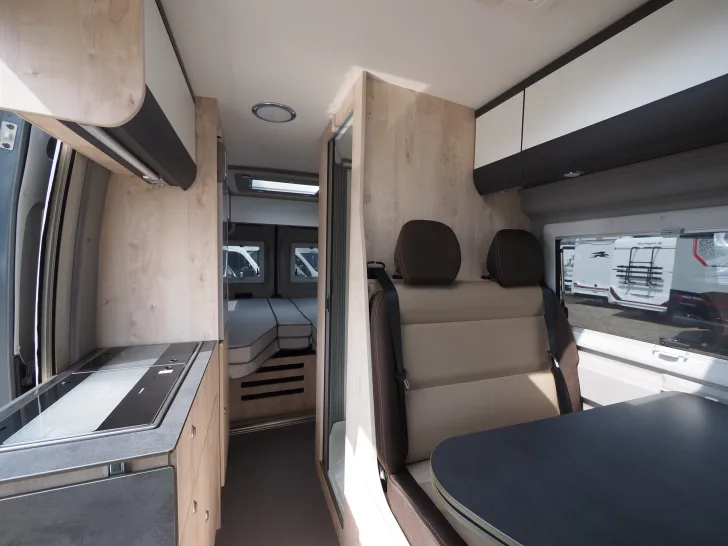 Fahrzeugbild Clever Runner, Topausstattung & Toppreis #8