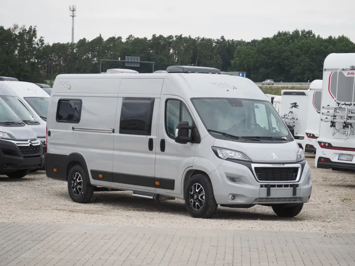 Fahrzeugbild Roadcar R 640, zus. Batterie, Markise, Radträger, uvm. #2
