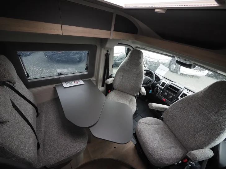 Fahrzeugbild Pössl Globecar Campscout Elegance (wie Roadcruiser) #5