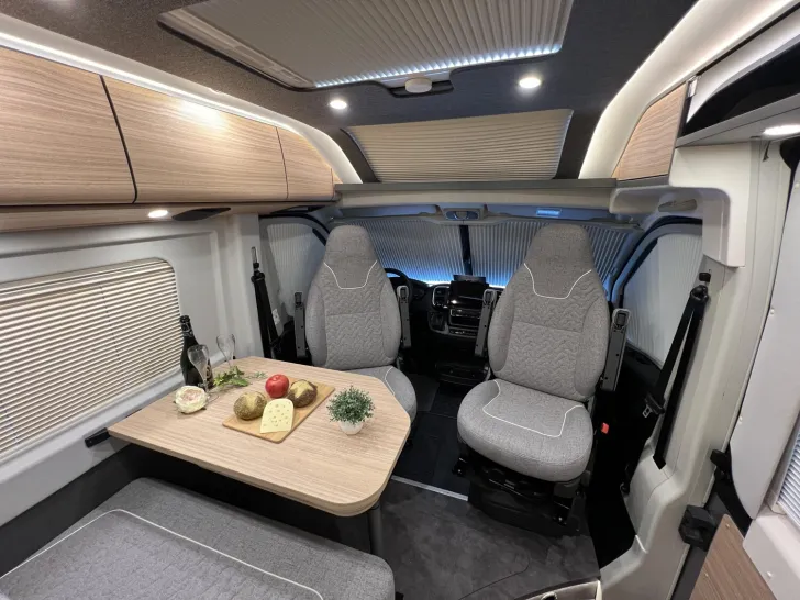 Fahrzeugbild Malibu Van charming GT skyview 640 LE (767) #14