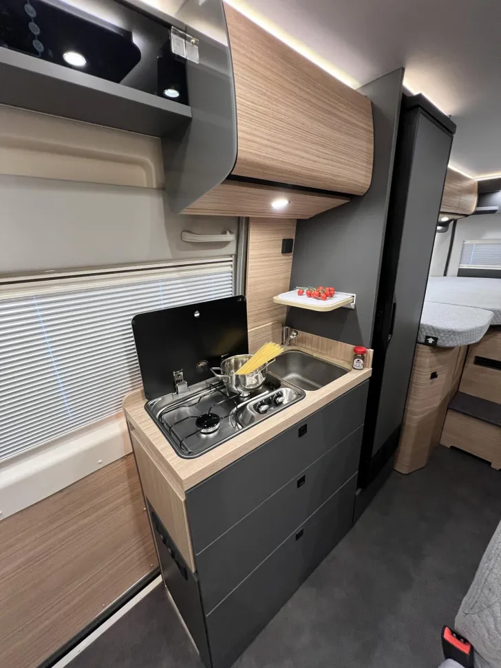 Fahrzeugbild Malibu Van charming GT skyview 640 LE (767) #20