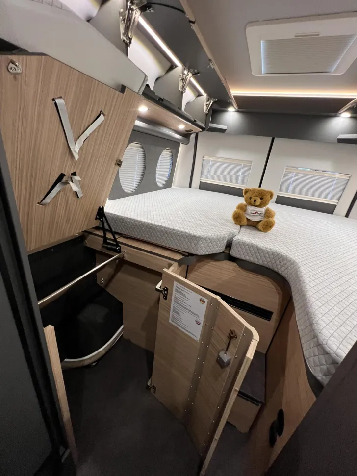 Fahrzeugbild Malibu Van charming GT skyview 640 LE (767) #26