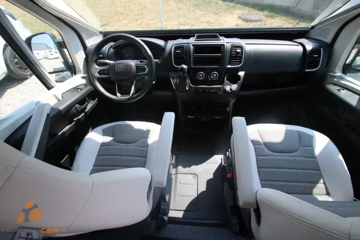 Fahrzeugbild Adria Twin 640 SGX 60 Years mit Aufstelldach #11