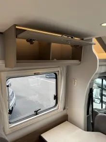 Fahrzeugbild Carado T 338 AT8G+ChassisPak+TV-Pak+RFK+gr.Kühlschrank #22