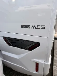 Fahrzeugbild Weinsberg CaraCompact 600 MEG EDITION [PEPPER] Rahmenfenster, elektr. Stufe #18