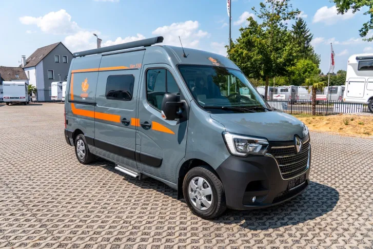Fahrzeugbild Ahorn Camp Van 550 *Automatik*Kamera*Außendusche #4