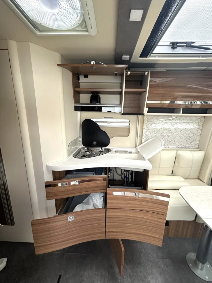 Fahrzeugbild Eura Mobil Contura CT 766 EF #9