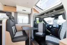Fahrzeugbild Sunlight Adventure T Ford 670S 6,99m - VOLLER KOMFORT! #6