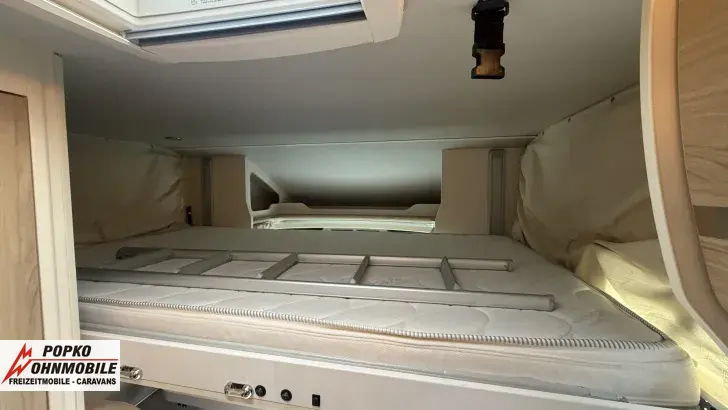 Fahrzeugbild Rimor Evo 77 Plus Hecksitzgruppe #11