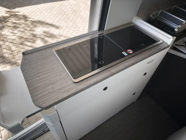Fahrzeugbild VW Grand California Dune 600 #18