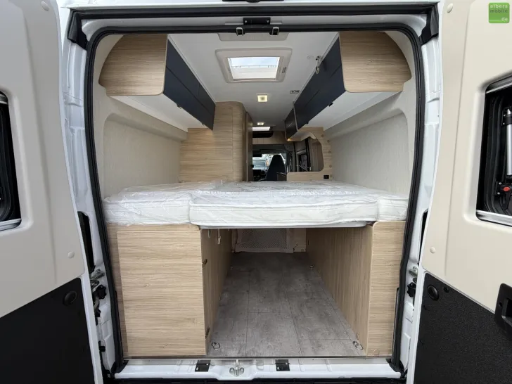 Fahrzeugbild Challenger Van V114 Road Edition 200WSolar Arctic Safety 27 #22