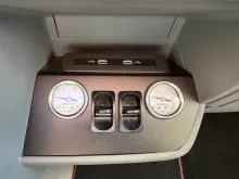 Fahrzeugbild Knaus Van Ti 640 MEG, Automatik, Borbet, SAT, 2xTV #29