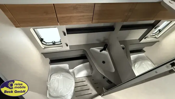 Fahrzeugbild Hymer Eriba Feeling 425 Abverkauf Ausstellungswagen 26 #15